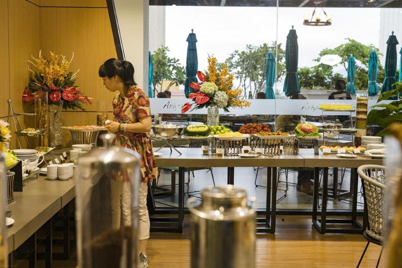 Parama Apartments Balcony Beachfront Nha Trang Exterior photo
