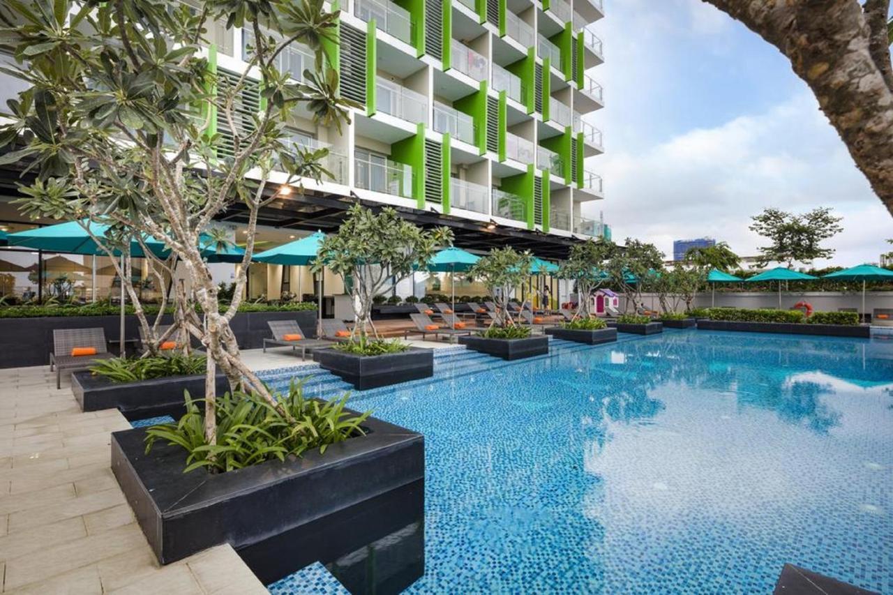 Parama Apartments Balcony Beachfront Nha Trang Exterior photo